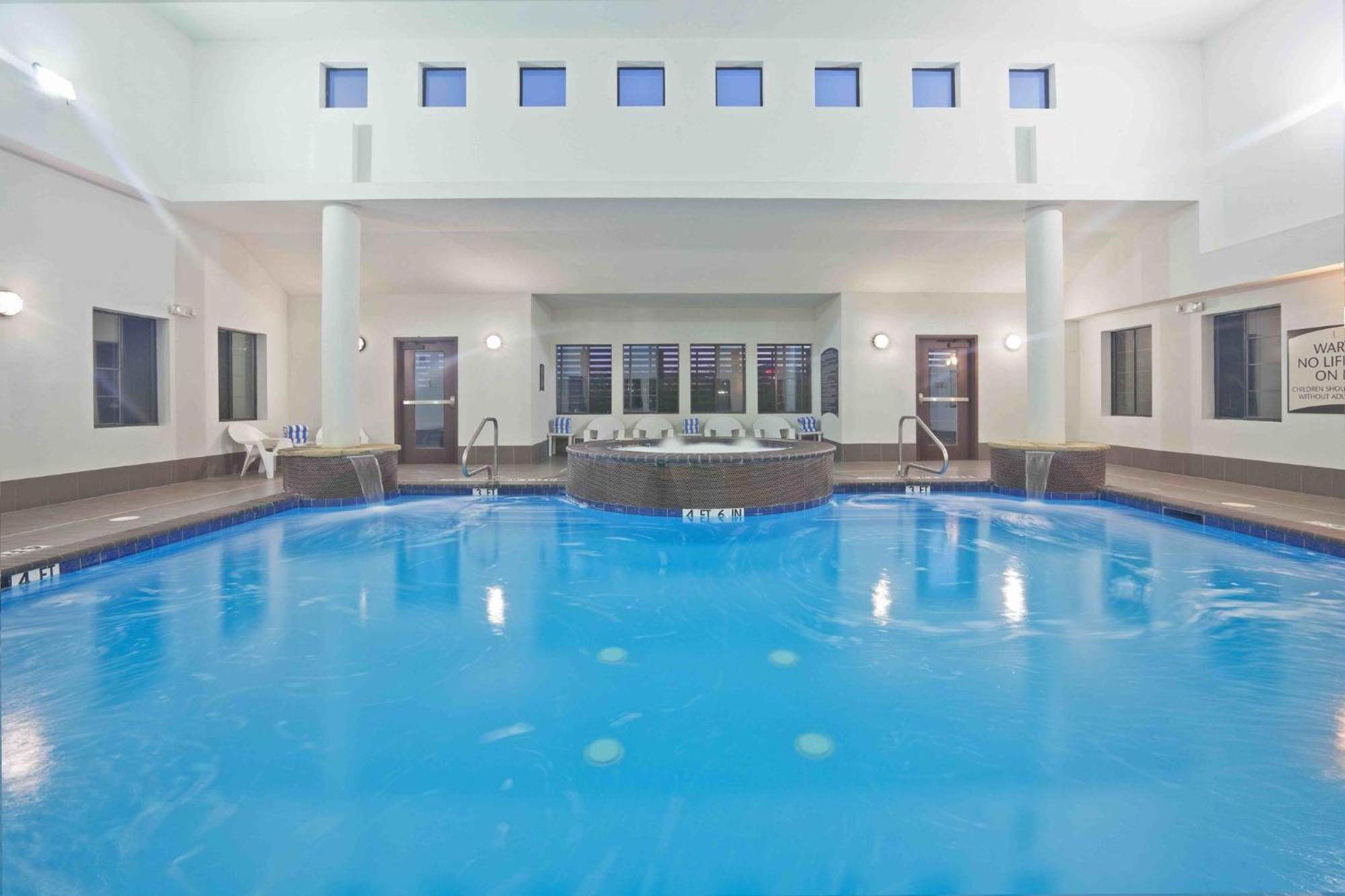 Staybridge Suites Plano - Richardson Area By Ihg Exterior photo
